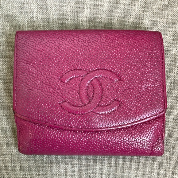 Chanel | Timeless CC Logo Caviar Leather Compact Wallet - Picture 1 of 16